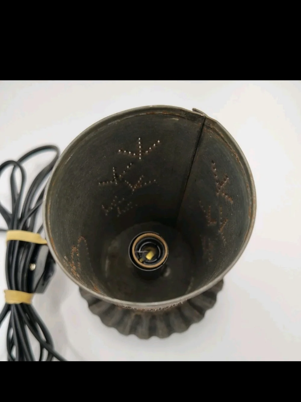 Primitive Punched Tin Chicken Rooster Rustic Farmhouse Lamp USA